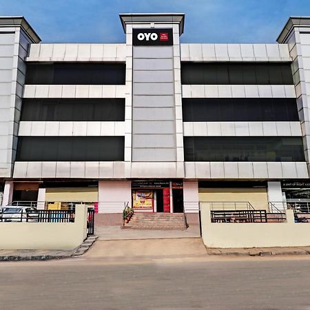 Hotel O Royal Bliss International Bangalore Eksteriør bilde