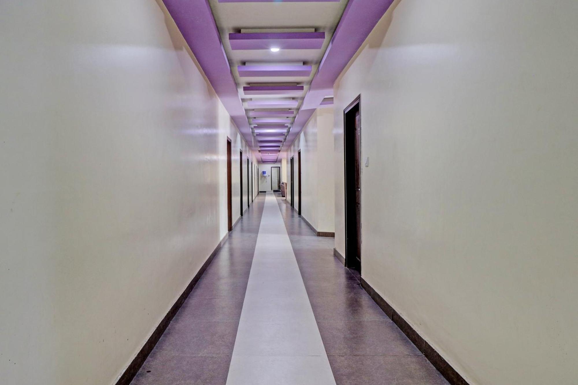 Hotel O Royal Bliss International Bangalore Eksteriør bilde