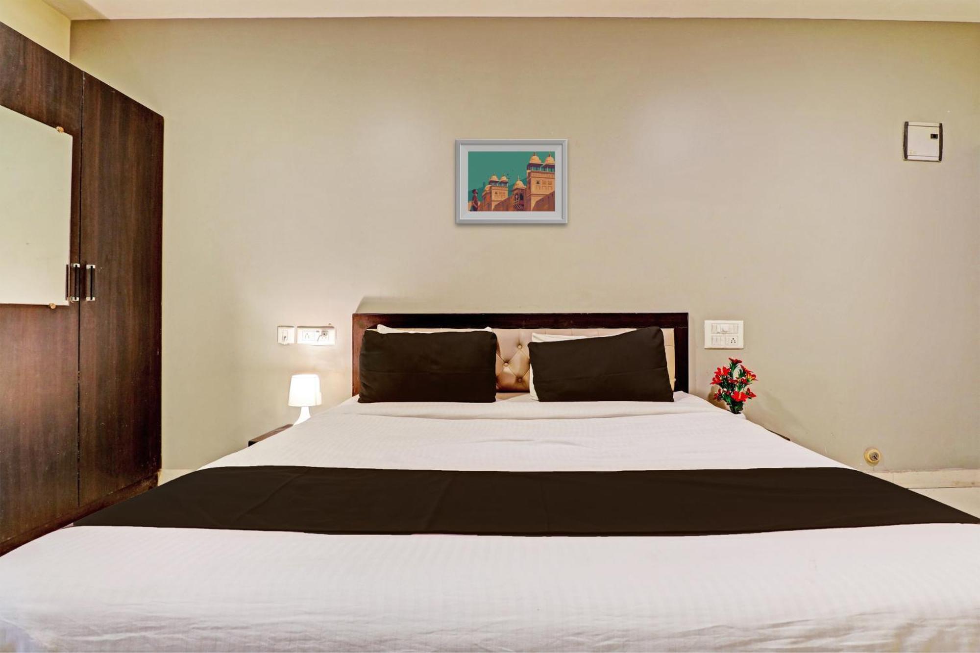 Hotel O Royal Bliss International Bangalore Eksteriør bilde