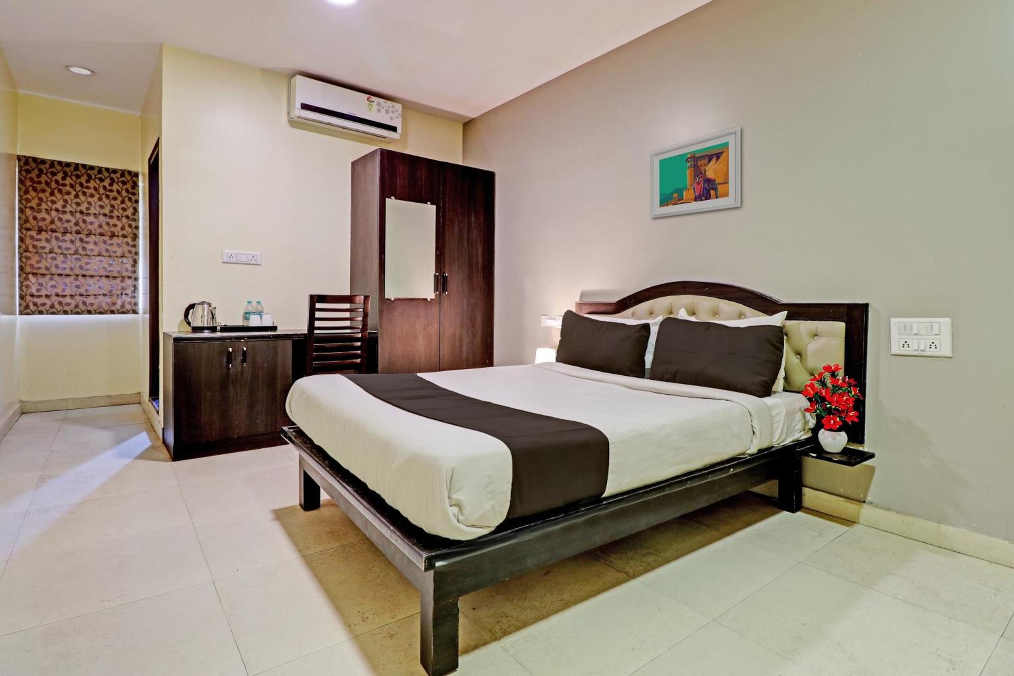 Hotel O Royal Bliss International Bangalore Eksteriør bilde