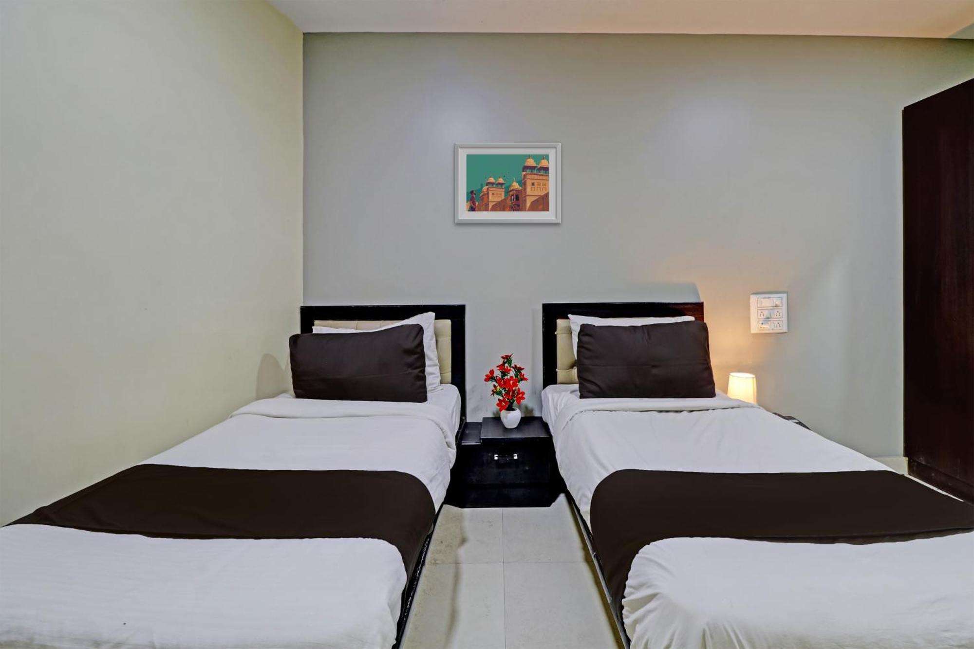 Hotel O Royal Bliss International Bangalore Eksteriør bilde